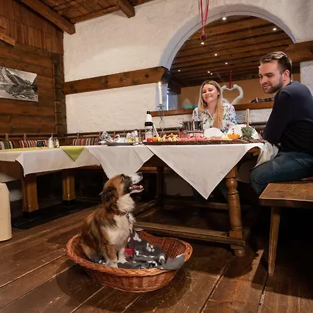 Almfrieden Hotel&romantikchalet