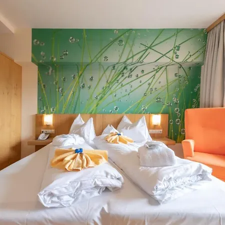 Almfrieden & Romantikchalet 4*