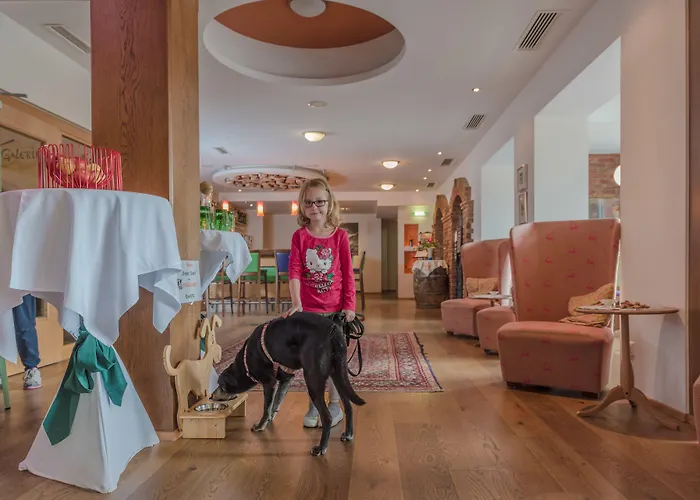 Almfrieden & Romantikchalet